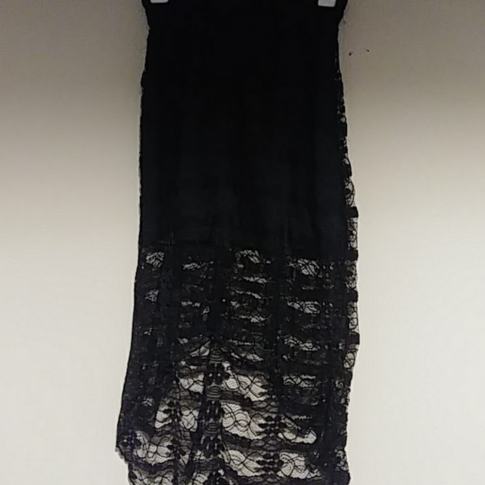 Black skirt
